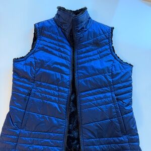 North Face Women's Reversible Vest, Blue/Black fur, size L